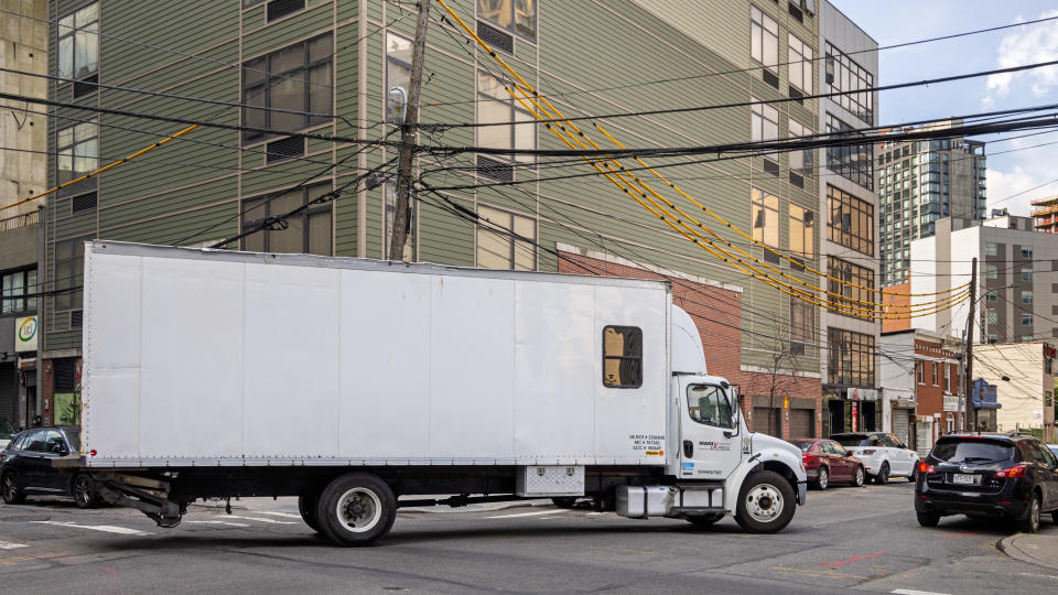 Skilled Weymouth Movers Dedicated to Protecting Your Items Throughout the Entire Moving Process